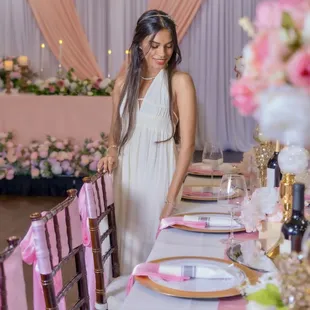 Dinner table decor with elegance