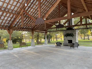 Oak + Ivy Venue