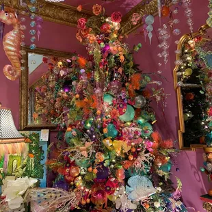 Under the sea themed tree