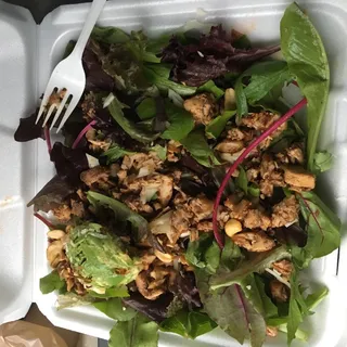 Coconut-Cashew Salad
