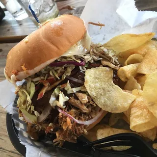 Gnar-BQ Sandwich