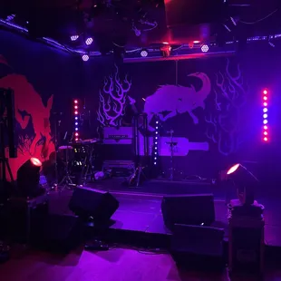 Stage pre-show