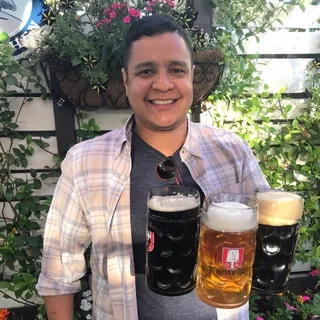 Cesar R.
