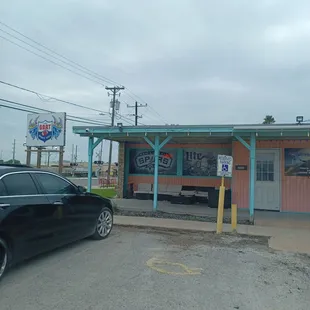 The outside seems dated but the inside is clean, pretty and welcoming!