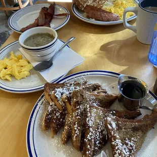 French Toast and scrambled eggs with green chili sauce.