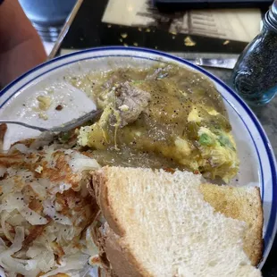 Omelet with pork green chili