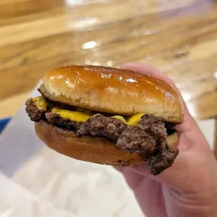 Classic Smash Burger