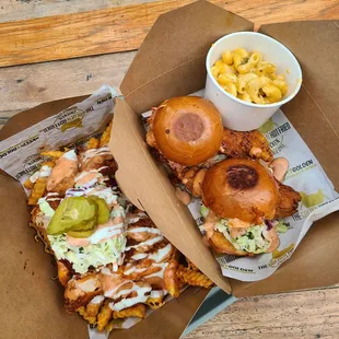 Sliders and their loaded fries