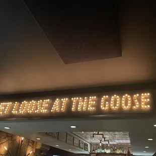 the sign for the restaurant