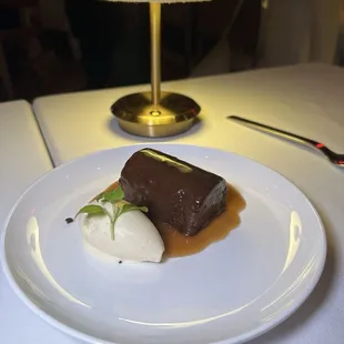 Sticky toffee pudding