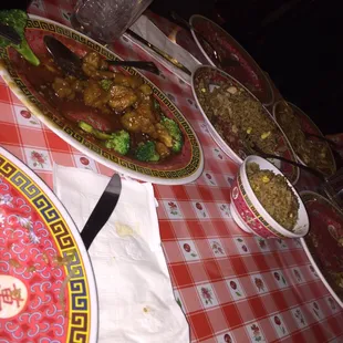 General Tso chicken, Special fried rice. Chicken lo mein