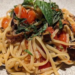Sunburst Tomato Pasta