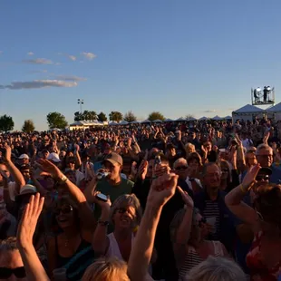 Huey Lewis fans at The Good Life Festival