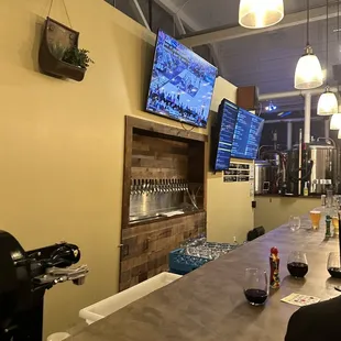 Bar and tv