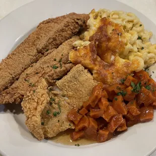 Catfish Mac and yams