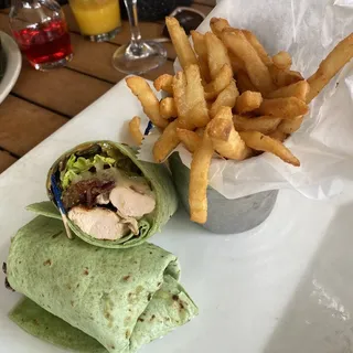 Chicken Pub Club Wrap