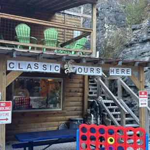 Check in area and gift shop tours