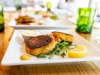 Vintner's Hill Wine Bar & Bistro