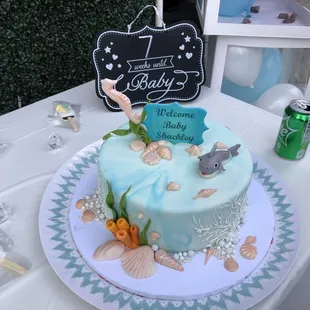 Baby Shower Cake