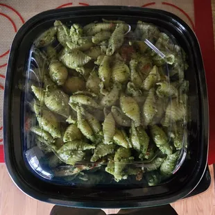 Spinach Pesto Pasta: with sun dried tomatoes, fennel, parmesan