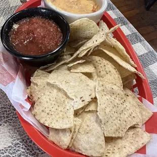 Chips and Queso