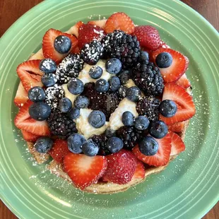 Gluten free Classic Waffle with Berries