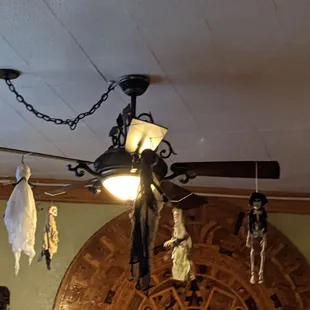 a chandelier hanging from the ceiling