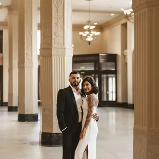 Our pillars are magnificent - look at how they compliment this beautiful couple