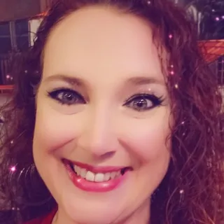Laura H.