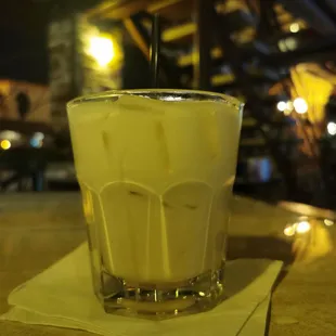 Dirty Elvis: Peanut butter whiskey meets banana!