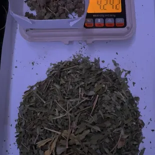 Comparison of usable product and unusable product.