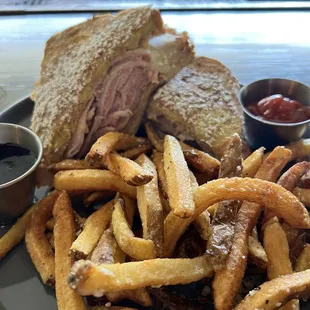 Monte Cristo Sandwich