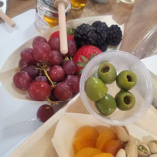 some of the ingredients we were given to play with... look at that little honey dipper!