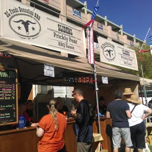 DL Boccafina BBQ Stand