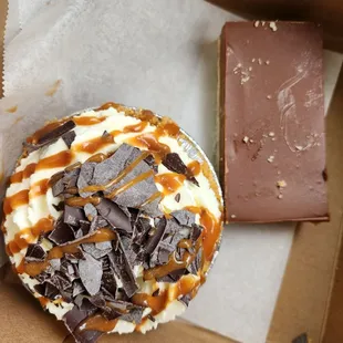 a chocolate and caramel dessert