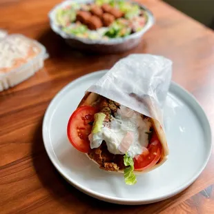 Falafel gyro