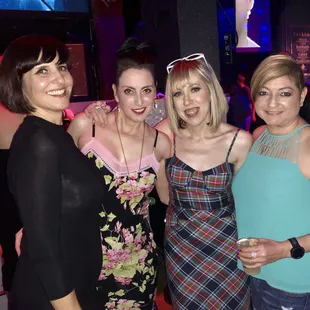 @ "Losing My Game" - Lovely pals Grace &amp; Chrissy always great social directors!  Tonight we hit DJ Kristen Graff's (2nd from rt) event!