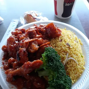 Orange chicken lunch special.