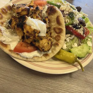 The kabob pita plate combo.