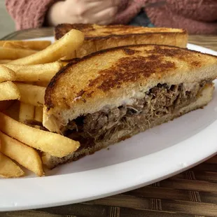 Shredded Beef Melt