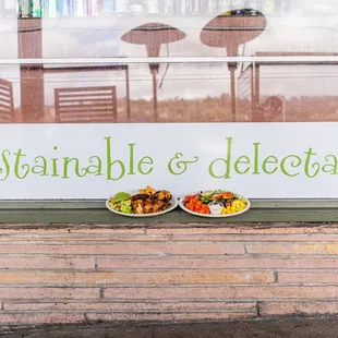 oysters and mussels, outside