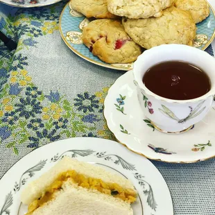 She even made vegan cookies and sandwiches