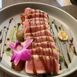Ahi Tuna with Mediterranean ingredients