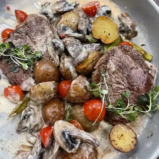 Branzino with Asparagus and Cherry Tomatoes