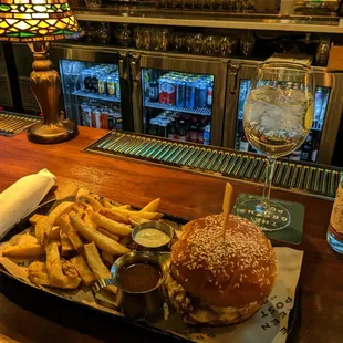 Rasher Cheeseburger w/ fries and a gin&amp;tonic