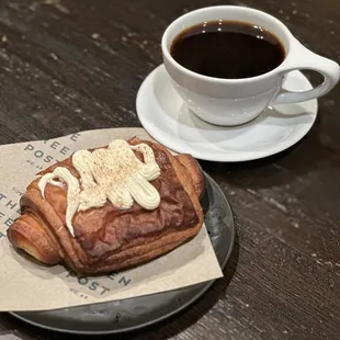 Cinnamon Roll Croissant