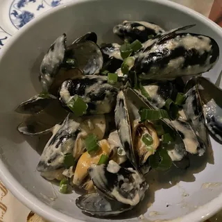 Mussels by the Boatload