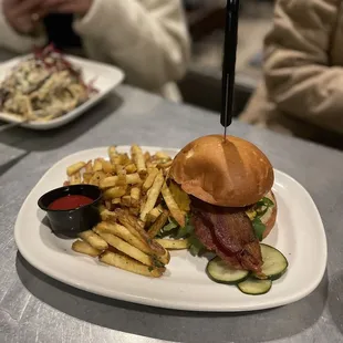 classic burger