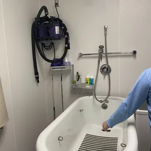 The tub for the spot wash