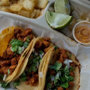 Al pastor tacos